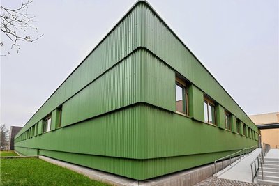 Im vergangenen Jahr ist das Archiv an die Bruno-Salzer-Straße umgezogen. Vis-à-vis befindet sich das Staatsarchiv.