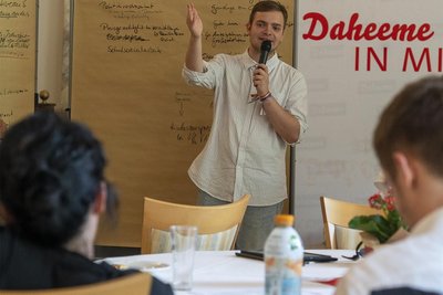 Diego Eilenberger beim Kommunalen Zukunftsdialog der SPD in Freiberg im August 2023.