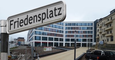 Chemnitz erhält vorm neuen Technischen Rathaus einen Friedensplatz.