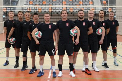 Der VSV Fortuna Göltzschtal: Ronny Svadlenka (von links), Tobias Weiß, Yannic Ritter, Caspar Wohlthat, Sebastian Schädlich, Michael Berbalk, Andy Jung, Tobias Schwiertz, Max Sturm, Erik Heizenreter. Es fehlen: Norman Poller, Konrad Bormann und Felix Zimmer. 