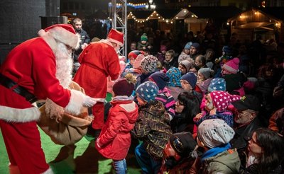Wie fast überall, so fand auch der Rochlitzer Weihnachtsmarkt wegen Corona letztmalig 2019 statt. Wie er dieses Jahr wird, hängt von den dann geltenden Regelungen ab. 