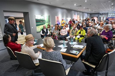 Der Andrang zum Galeriegespräch war beachtlich . Foto: Andreas Seidel
