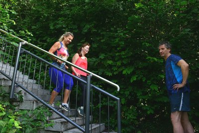 Sachsenburg 2019: Ingolf Rosendahl traf Jenny (l.) und Bianca aus Frankenberg.