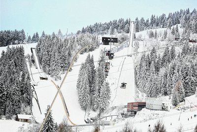 Auch im Areal der Schanzen ist einiges geplant. Zum Beispiel soll auf dem Funktionstrakt im Auslaufbereich eine Solaranlage errichtet werden. 
