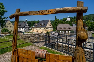 Die Saigerhütte in Grünthal ist seit 2019 Welterbebestandteil und Spielort mehrerer sagenhafter Ereignisse.