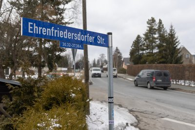 Das Auto wurde in der Nacht vom 13. zum 14. Februar zwischen 20 und 7.30 Uhr an der Ehrenfriedersdorfer Straße in Geyer gestohlen.