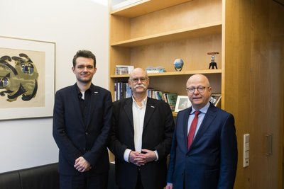 Ansprechpartner für die Politik: Pro-Bahn-Mann Iffländer (l.) mit seinem Amtsvorgänger Detlef Neuß (M.) beim damaligen Staatssekretär Michael Theurer (r.) im Bundesverkehrsministerium.
