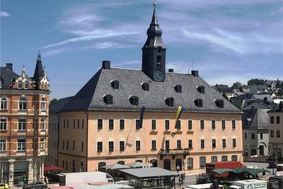 Das Bürgerzentrum im Annaberg-Buchholzer Rathaus hat ab sofort zusätzlich jeden ersten Samstag im Monat geöffnet. 