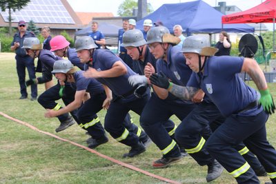 Die Bösenbrunner Feuerwehr: Konzentration am Start.