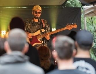 Auf dem Festival spielte auch die Band Goldbrasse.