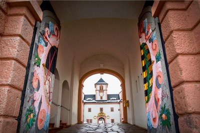 Vor 450 Jahren wurde das Jagd- und Lustschloss Augustusburg nach nur vier Jahren Bauzeit fertiggestellt. Das Jubiläum wird in diesem Jahr gefeiert.