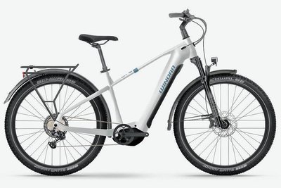 Tief und hoch: Das Citybike Yucatan X12 Pro von Winora gibt's als Tiefeinsteiger oder mit klassischem Diamantrahmen, aber immer mit 750-Wattstunden-Akku. Preis: 4.600 Euro. 