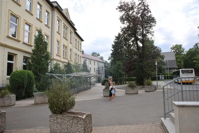 Hier geht ab Montag die siebenjährige Marie aus Lauterbach zur Schule.