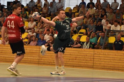 Starker Einstand: Stephan Hasselbusch, der aus Pirna gekommene Kreisläufer, war zum Auftakt fünfmal für die HSG erfolgreich.