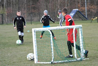 Fürs Training werden noch Tore benötigt. Zudem soll Baumaterial gekauft werden.
