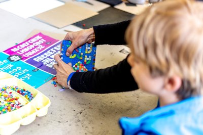 Workshops und Mitmachangebote laden dazu ein, selbst aktiv zu werden.