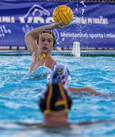 Finn Taubert (am Ball) führte bei der Weltmeisterschaft der Altersklasse U16 das deutsche Nationalteam als Kapitän an.