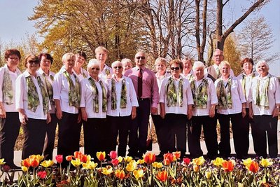 Auch bei der Landesgartenschau 2019 in Frankenberg sang der Lützeltalchor mit Annelore Börner (6.v.l.). 