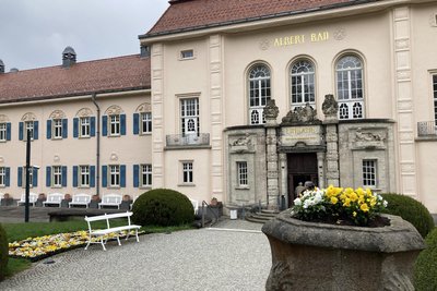 Das Albert-Bad in Bad Elster erfreut sich großer Beliebtheit - ebenso die Soletherme.