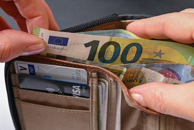 Kundinnen wurden abgelenkt, dann waren die Geldbörsen weg.