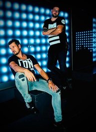 Rico Einenkel (vorn) und Sebastian Seidel sind bei Universal unter Vertrag. Im kommenden Jahr erscheint ihr drittes Album.