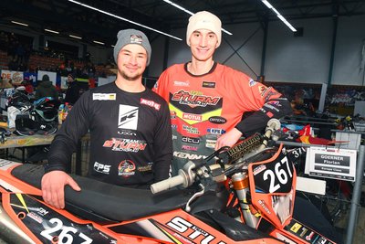 Florian Görner (links) und Kenny Riedel traten gemeinsam in Farben des Zschopauer Sturm-Teams an.