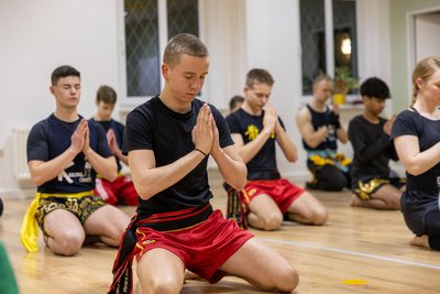 In-sich-ruhen ist eine der Tugenden beim Kampfsport. Auch in der Freiberger Sportakademie wird dieses Prinzip gelehrt.