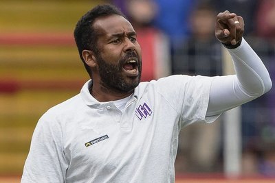 Daniel Thioune ist Freund und Nachfolger von Joe Enochs beim VfL.