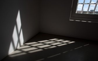 45-Jähriger zeigt Einbruch an und wandert selbst ins Gefängnis -
