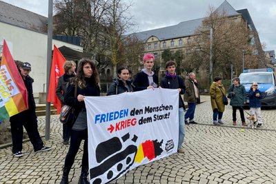 Die Linksjugend Vogtland hatte spontan eine Gegendemonstration angemeldet.