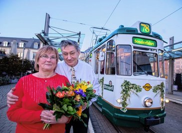 Fast 32 Jahre lang haben Margitta und Peter Schöberlein die rollenden Gastwirtschaft auf den Schienen gehalten. Nun genießt das Ehepaar den wohlverdienten Ruhestand. 