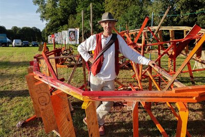 Robby Hammer vom Verein „Sophiengrund“ hat beim Aufbau geholfen.