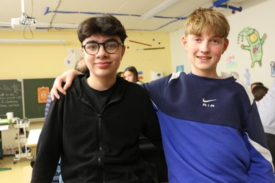 Sind Freunde geworden: Mika aus Syrau und Kuzey aus Izmir in der Türkei.