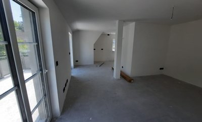 Die hellen Wohnungen mit großen Balkonen waren schnell vergeben. Noch ist aber nicht alles fertig.
