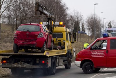 An beiden Unfallfahrzeugen entstand Totalschaden.