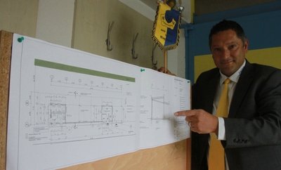 Vereinspräsident Ronny Röder stellte das Vorhaben in der Jahreshauptversammlung des SV Coschütz vor. 