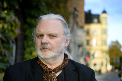 Existenzialistische Einsamkeit als Leitthema: Der norwegische Schriftsteller und Literaturnobelpreisträger des Jahres 2023 Jon Fosse. 