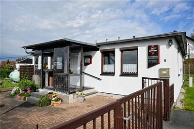 Das Lokal an der Edwin-Hoernle-Straße liegt im Grünen, in einer Siedlung mit Erholungsgrundstücken. 