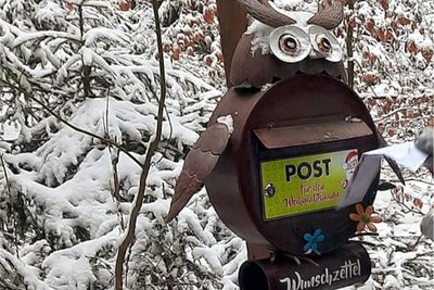 Für eine Wunschzettelaktion der Pfad-Finder Buchholz gibt es einen Briefkasten im Buchholzer Wald.