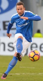 Ronny Garbuschewski sucht einen neuen Verein. Beim FSV Zwickau könnte er mit Kapitän Toni Wachsmuth eine Fahrgemeinschaft bilden. Beide wohnen in Leipzig.