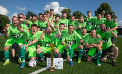 Am 3. Juli bejubelte Sachsen Werdau die Titelverteidigung im Fußball-Kreispokal. Danach folgte eine juristische Auseinandersetzung. 