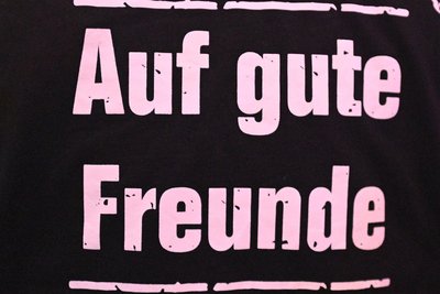 Freunde und Bekannte unterstützten mit ihren Spenden Colin und seine Familie.