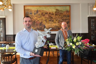 Preisträger René Lang neben Hendryk Eidam.