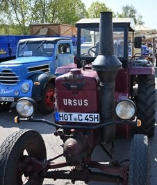 Auch Landwirtschaftsfahrzeuge gehörten beim Oldtimertreffen zu den präsentierten Stücken.