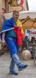 Cristian Serban aus Rumänien drückt der deutschen Nationalmannschaft die Daumen und hofft auf den Titel.