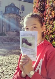Praktikantin Lilly Leißner hat für die Schlossbesucher ein Quiz entworfen.