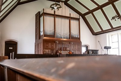 Die Orgel in der Klaffenbacher Kreuzkirche wurde seit 30 Jahren zum ersten Mal wieder restauriert.