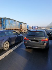 Kontrolle und Sicherstellung eines BMW 5er Touring in Dresden auf der A4.