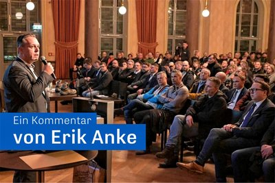 Dem Erzgebirgs-Landrat Rico Anton (CDU) begegneten die Zuhörer bei einer Veranstaltung am Donnerstagabend in Stollberg mit Skepsis. Trotzdem blieb es verhältnismäßig ruhig.