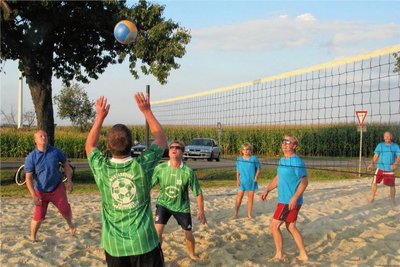 Der Volleyballplatz bei Hoyersdorf wird von Einheimischen wie Sportbegeisterten der Region genutzt